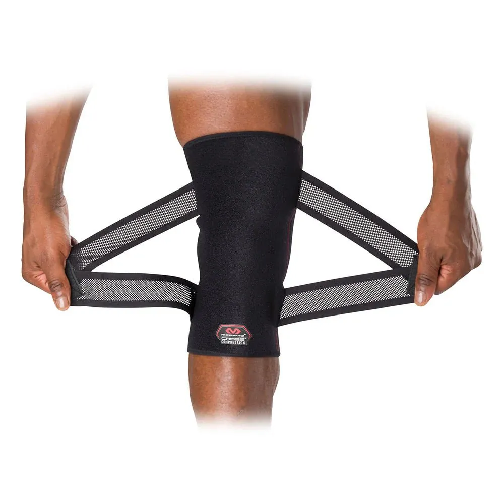 McDavid Cross Compression ginocchiera nera regolabile