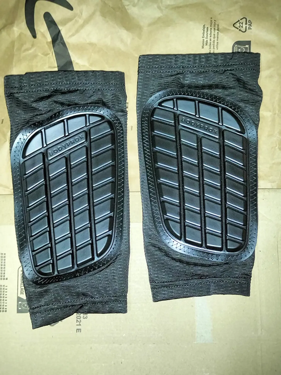 Bodyprox parastinchi calcio M manicotti morbidi