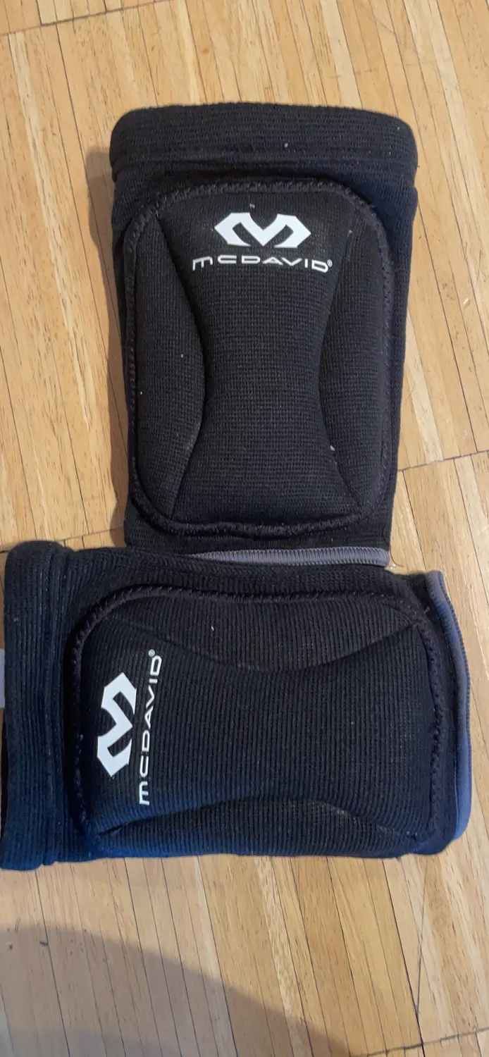 McDavid 646 ginocchiera pallavolo nero Teflon