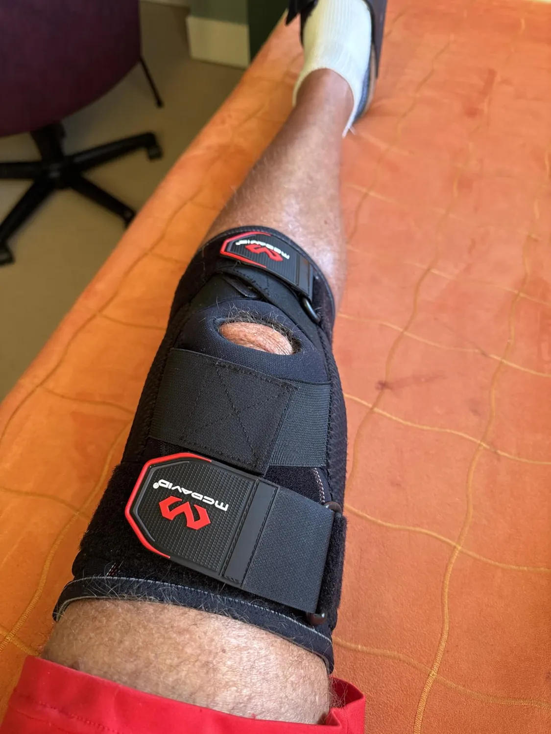 McDavid supporto ginocchio legamenti L stecche acciaio nero
