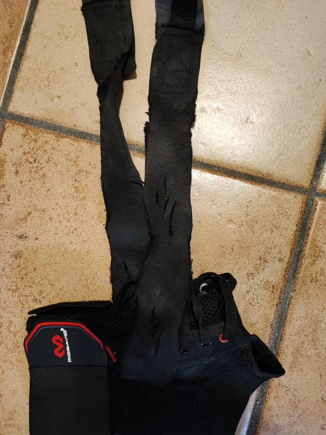 McDavid Ultralite Cavigliera lacci stabilizzante leggera