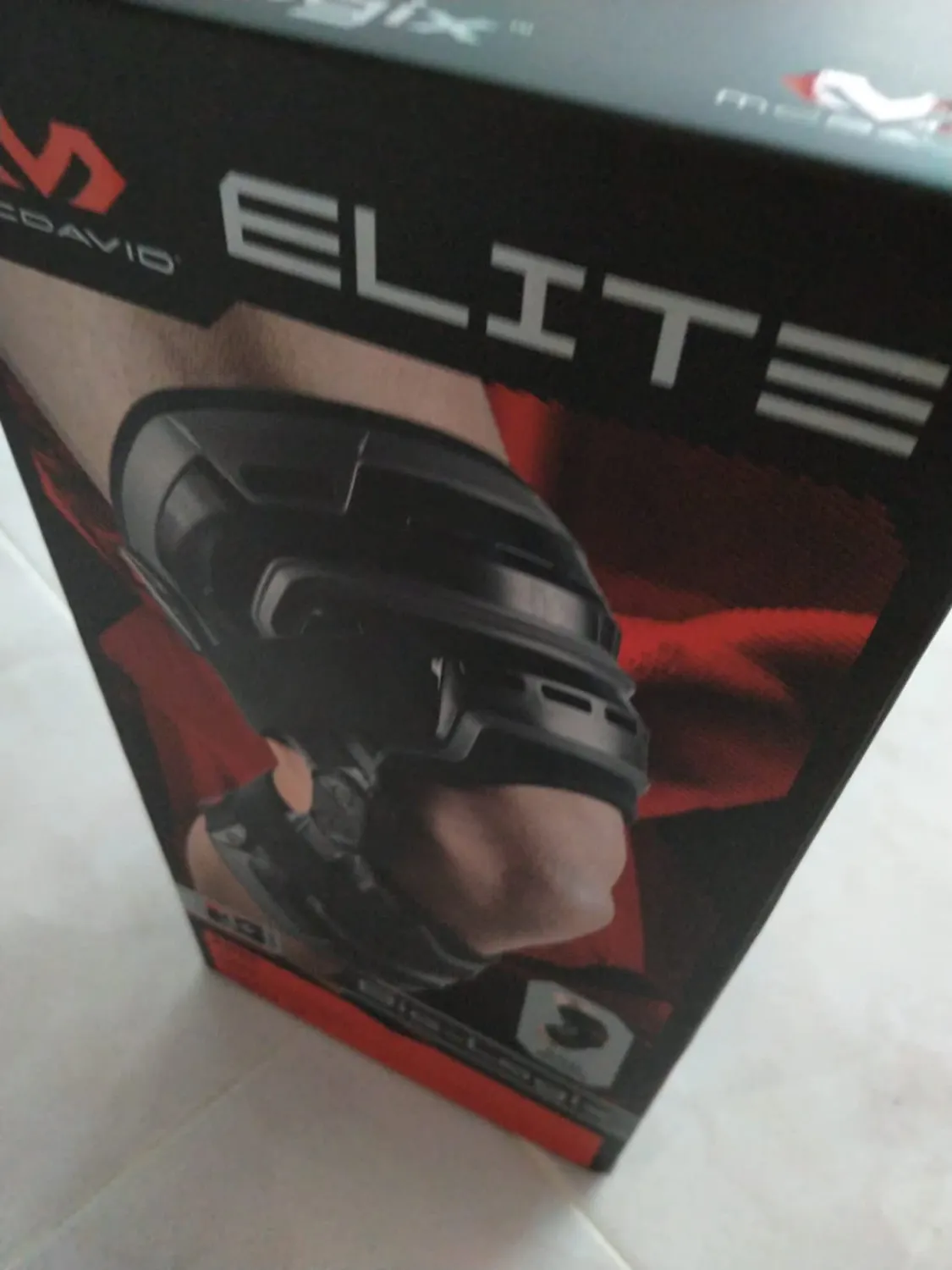 McDavid Bio-Logix Elite 4200 ginocchiera sinistra con cerniere